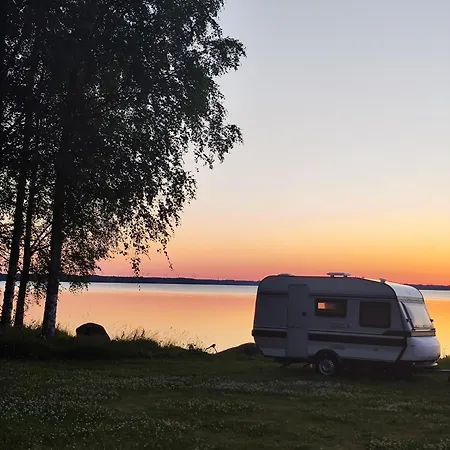 Leirintäalueet Kyyjärvi And Oy