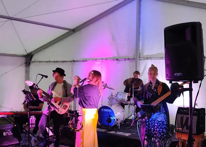 Кемпинг Kyyjaervi And Oy Metsapelto